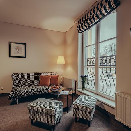 Moon Garden Hotel VNO Buitenkant foto